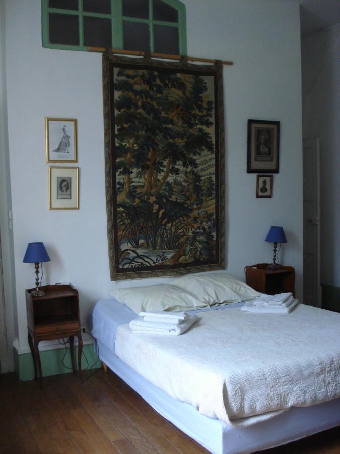 Le Chevalier D'Eon Bed and Breakfast Tonnerre Eksteriør billede